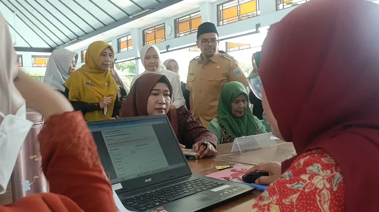 Rayakan Hari Kartini, Belasan Organisasi Profesi Bakti Sosial Kesehatan