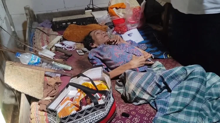 Kasnadi, Lansia Lumpuh Asal Rembang Tercoret dari Data Penerima PKH