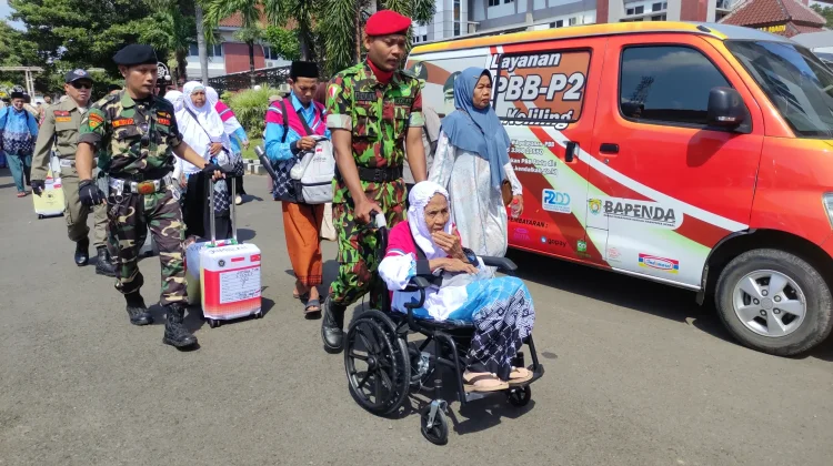Jemaah Haji Pakai Kursi Roda Ada Pendampingan Khusus