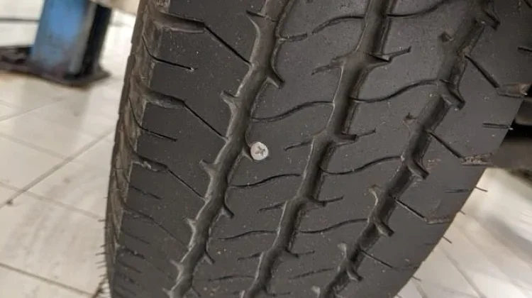 Pentingnya Memahami Kondisi Ban Mobil demi Keselamatan Berkendara