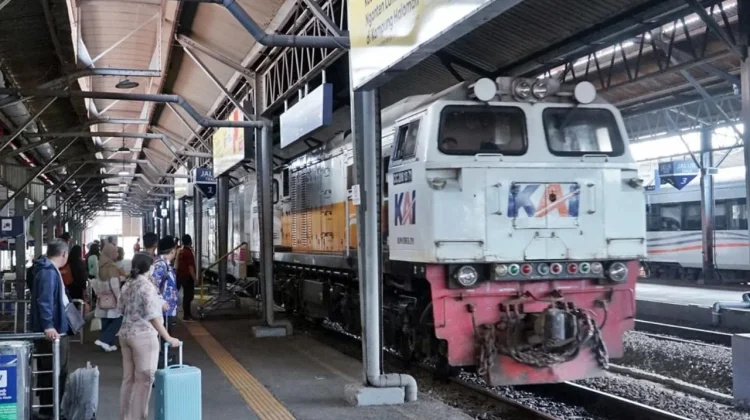 Menhub Jadikan Kecelakaan Kereta Pelajaran Penting Terkait Keselamatan