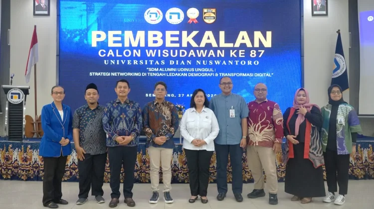 Siap Hadapi Dunia Kerja, IKA Udinus Bekali Calon Wisudawan