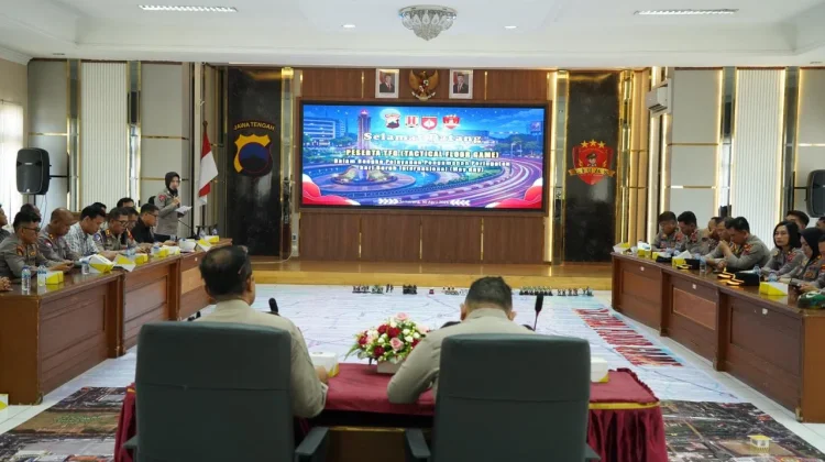 Polrestabes Semarang Matangkan Pengamanan May Day lewat Tactical Floor Game