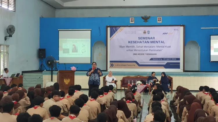 Bingung Pilih Jurusan? Tim Psikologi USM Bekali Solusi bagi Siswa SMA 7 Semarang