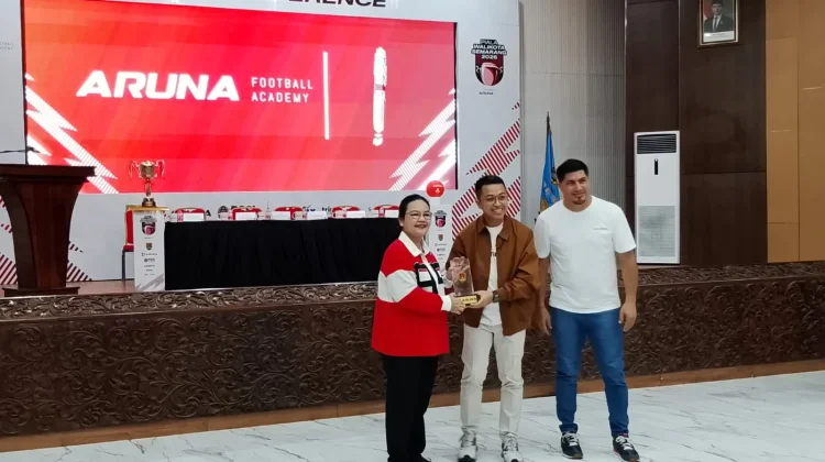 Aruna Football Academy Kembangkan Sepak Bola Usia Dini dengan Piala Wali Kota