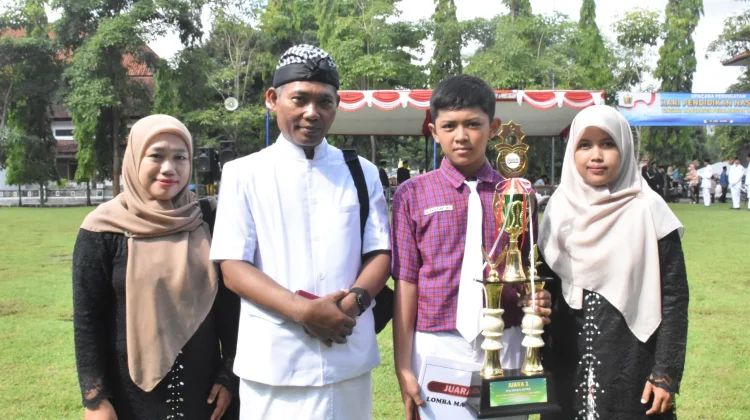Juara Kaligrafi Jateng Diguyur Rp15 Juta, Bukti Apresiasi atau Sekadar Seremoni?