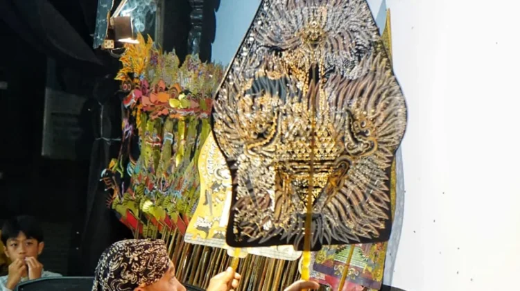 Wayang Kulit Tandai Pertukaran Budaya Pemkab Magelang dan Karanganyar