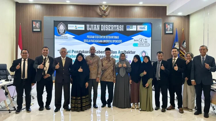 Dyna Marisa Khairina Raih Doktor di Undip, Catat IPK Sempurna 4,00