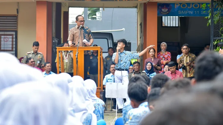 Satpol PP Goes to School, Pemkot Hadir Ciptakan Generasi Sehat dan Berkarakter