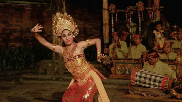 Semarak Budaya Indonesia Dorong Anak Muda Cintai Budaya Lokal