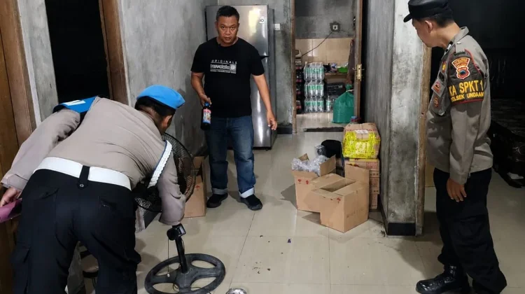 Polsek Undaan Tangkap Penjual Miras Berkedok “Es Moni”