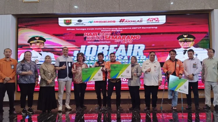 Tiga Driver Ojol Difabel di Semarang Terima Kepesertaan BPJS Ketenagakerjaan