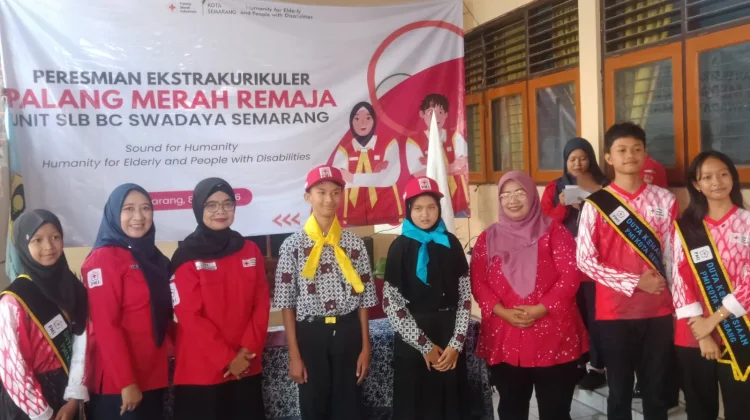 Berikan Layanan Kemanusiaan Inklusif, PMI Resmikan Unit PMR SLB Swadaya Semarang