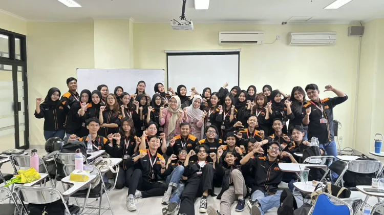 Universitas Semarang Tingkatkan Keterampilan Komunikasi Dasar Pelajar