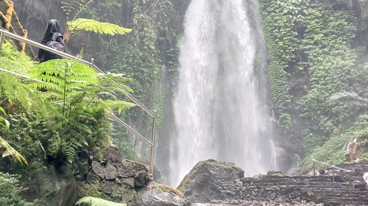 Air Terjun Jumog, Destinasi Wisata Alam Keluarga