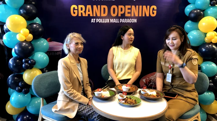 The People’s Cafe Semarang Sajikan Menu Nusantara Kolaborasi Bareng Bu Rudy