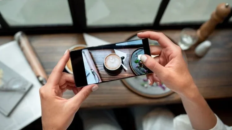 Smartphone Photography Jadi Medium Ekspresi Anak Muda yang Lebih “Jujur”
