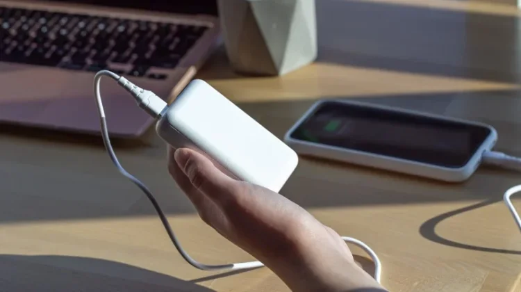 Pemula Wajib Tahu, Begini Cara Memilih Power Bank yang Tepat