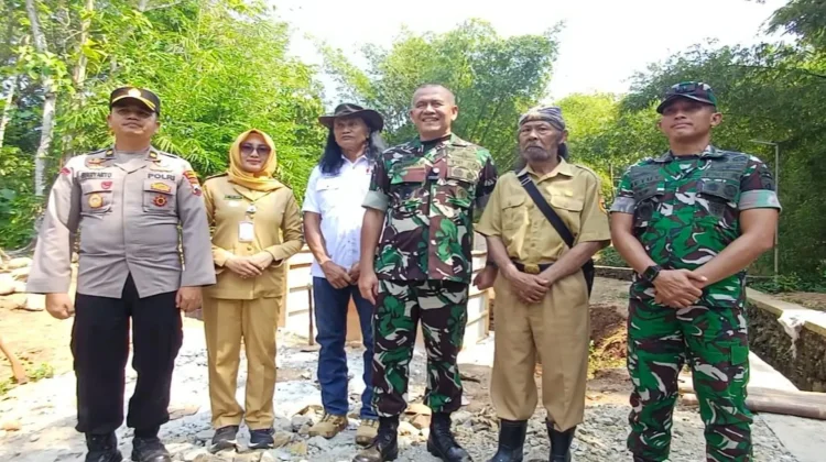 Aster Kasad Tinjau Jembatan Garuda Merah Putih di Purworejo