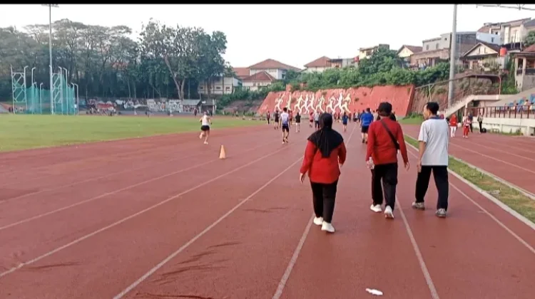 Pagi di GOR Tri Lomba Juang, Ruang Hidup Warga Bergerak