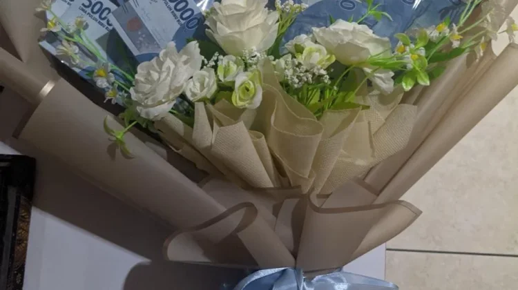 Alasan Buket Uang Kini Menjadi Pilihan Kado yang Populer