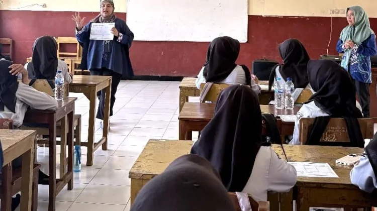 Universitas Semarang Gugah Inovasi Ide Bisnis Siswa SMKN 1 Bawen