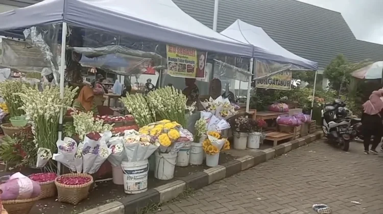 Bandungan Punya Pasar Bunga Tematik, BUMDes Jetis Gerakkan Ekonomi Warga