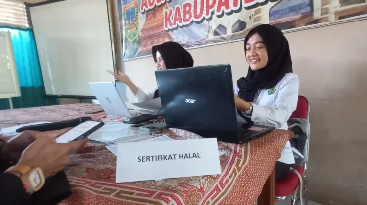 Capaian Rendah, Kudus Gencarkan Jemput Bola Sertifikasi Halal untuk PKL