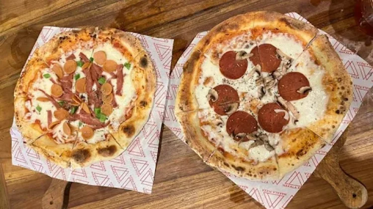 Sensasi Pizza Klasik dengan Cita Rasa yang Nikmat