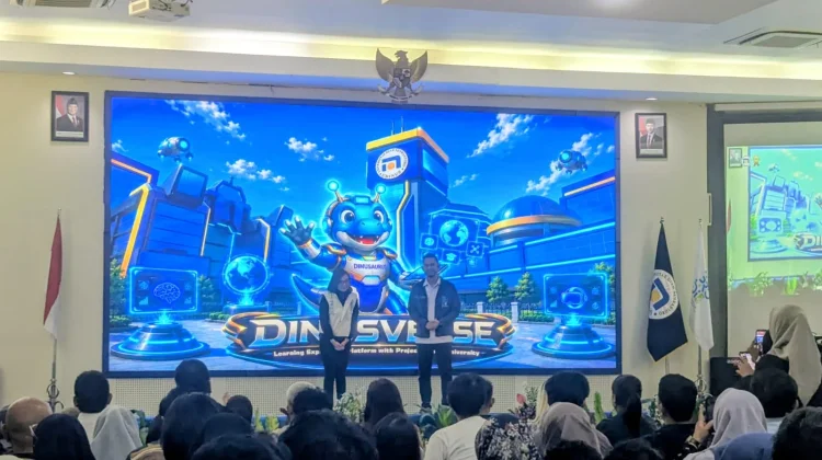 Udinus Luncurkan Dinusverse, Wamen Ekraf Dorong Indonesia Jadi Kreator Digital