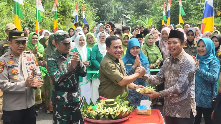 TMMD Rampung, Jalan Penghubung Tiga Desa Jadi Penggerak Ekonomi Warga Pekalongan