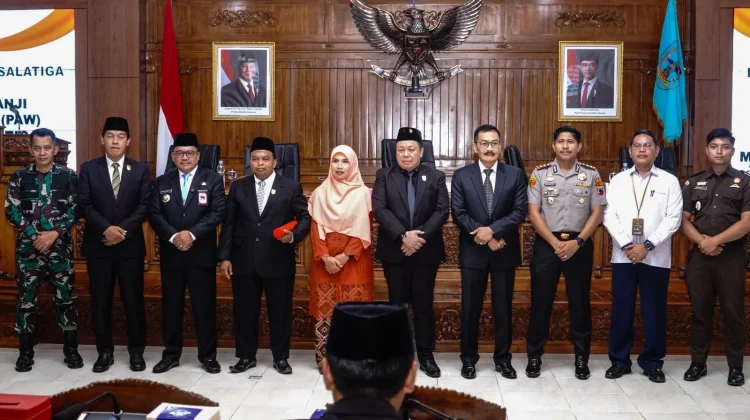 Pelantikan Anggota DPRD Baru, Wali Kota Salatiga Soroti Pentingnya Sinergi