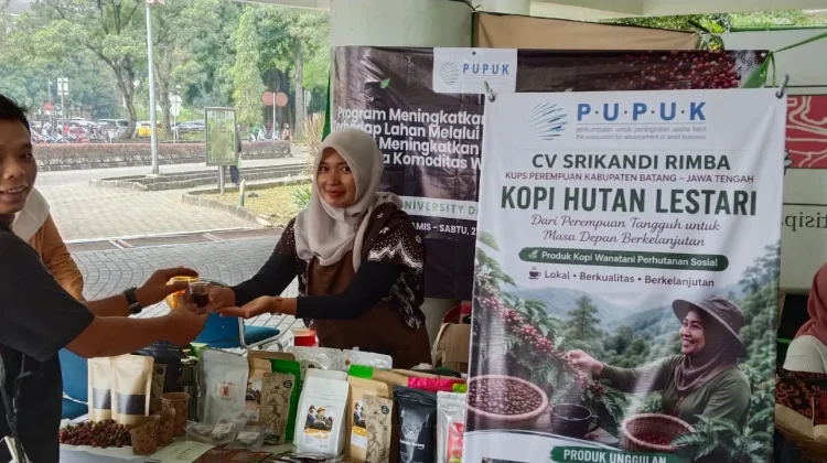 Bangun Jejaring Nasional, KUPS Perempuan Batang ikuti Seminar Internasional