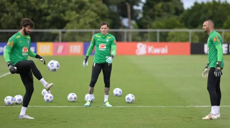 Weverton Ingatkan Pemain Brasil Harus Tinggalkan Ego