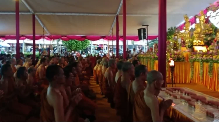 Api Dharma Waisak  2570 BE,Disakralkan dan Disemayamkan di Candi Mendut