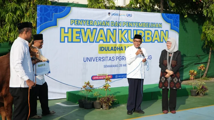Iduladha, Momen UPGRIS Tingkatkan Kepedulian Sosial kepada Masyarakat