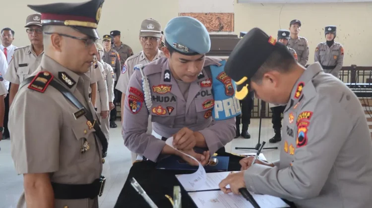 Penyegaran Organisasi di Polres Demak, Kapolres Ingatkan Pentingnya Integritas