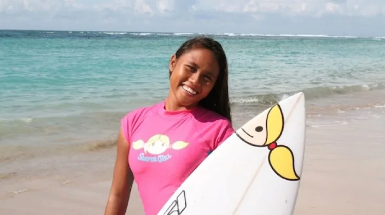 Dhea Natasya Jadi Juara Hamamatsu Open 2026, Lolos ke WSL World Longboard Tour