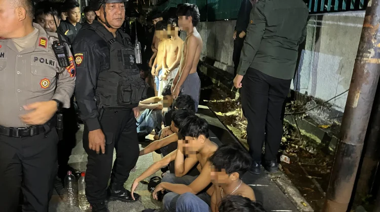Polrestabes Semarang Antisipasi Tawuran dan Balap Liar Melalui Razia