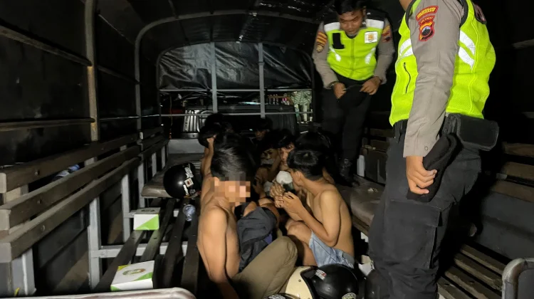 Polrestabes Semarang Antisipasi Tawuran dan Balap Liar Melalui Razia