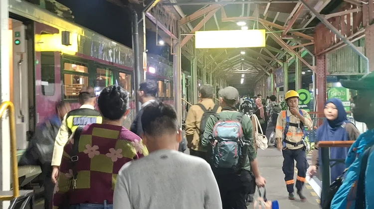 Libur Panjang Iduladha, Volume Penumpang KAI Daop 4 Semarang Tembus 229 Ribu Orang
