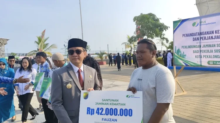 Ribuan Pekerja Sosial Keagamaan di Kota Pekalongan Kini Terlindungi BPJamsostek
