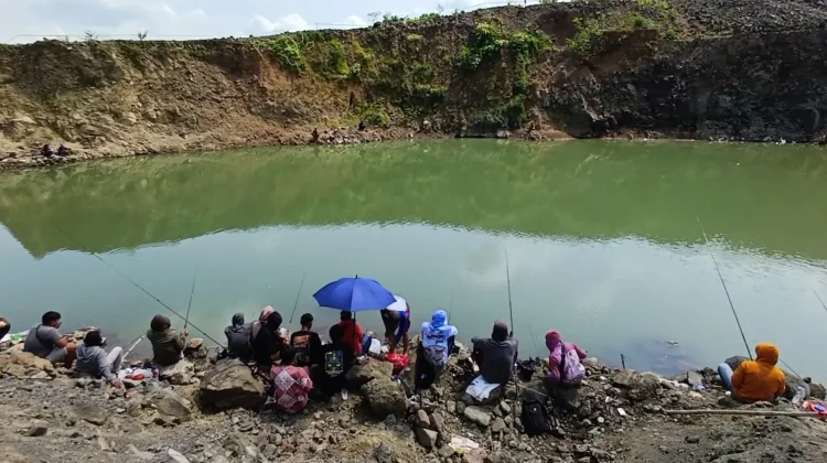 Cara Unik Desa Wadas Peringati Hari Lahir Pancasila, Mancing Sekaligus Berbagi