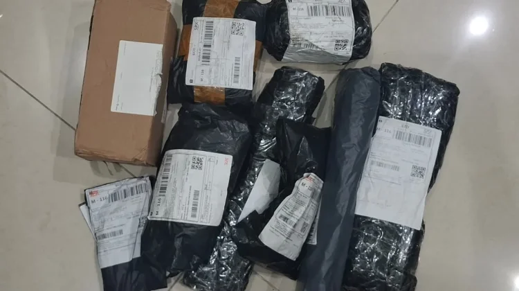 Mengapa Kita Sering Belanja Berlebihan?