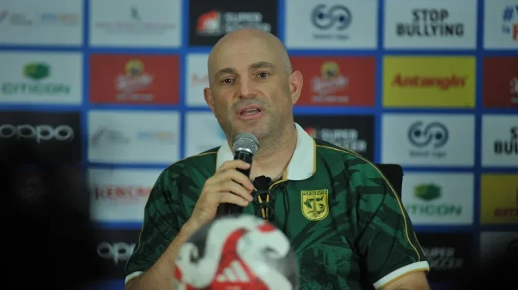 Persebaya Akhiri Liga di Empat Besar, Tavares Fokus Bangun Tim untuk Musim Depan