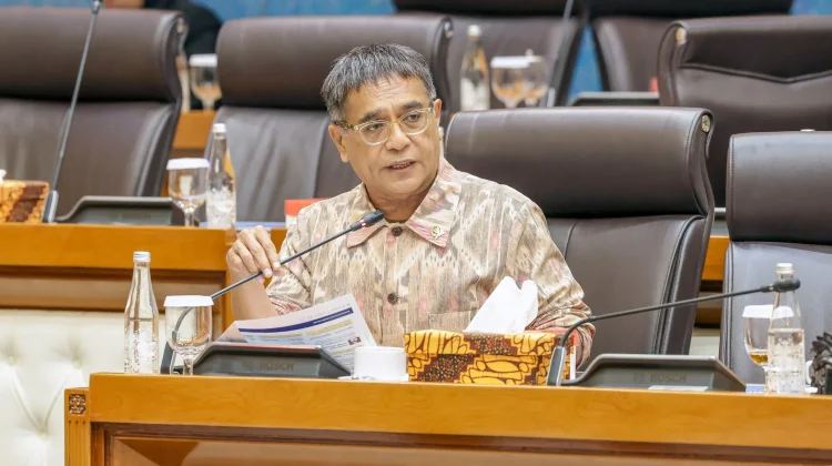 DPR Soroti Program Pariwisata, Samuel Wattimena Minta Kemenpar Transparan
