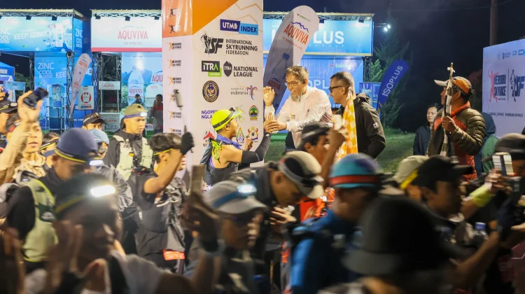 Bule dari 14 Negara Taklukkan Jalur Merbabu, Sport Tourism Jateng Makin Mendunia