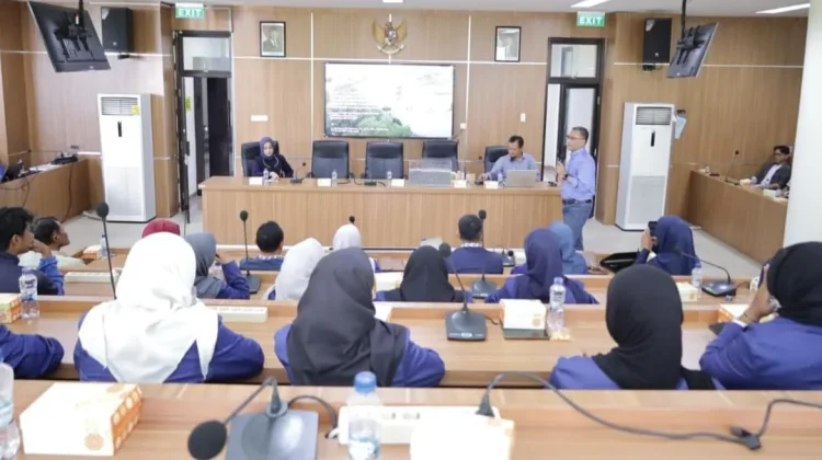 Kuliah Umum USM Kaji Ketahanan Infrastruktur Kota Semarang dan Sekitarnya