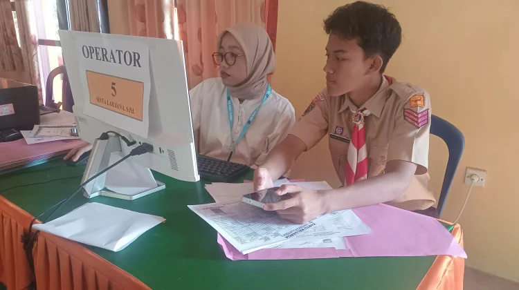 Maksimalkan Layanan SPMB, SMA 1 Bandar Tetap Buka di Akhir Pekan