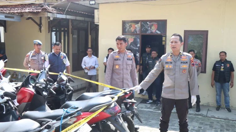 Ditangkap Polisi, Mahasiswa di Ngaliyan Gelapkan Puluhan Motor